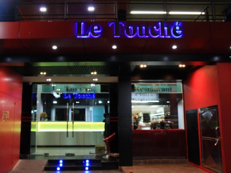 Le Touche Hotel Banguecoque Exterior foto